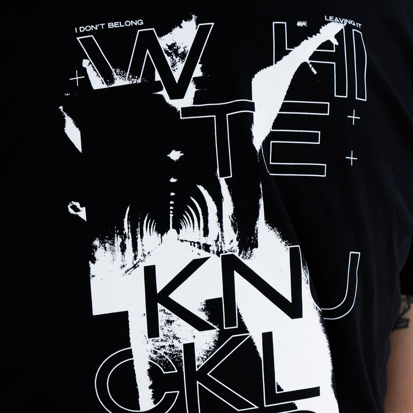 White Knuckled T-Shirt Black